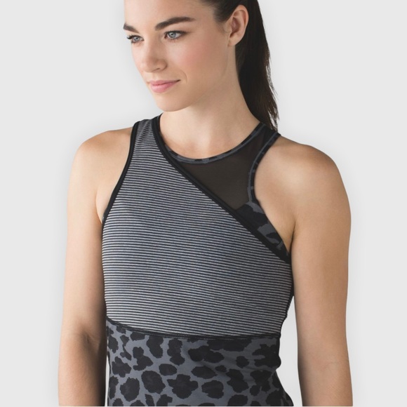 NWOT | Lululemon Camo Two In One Mesh Up Tank - Picture 12 of 14